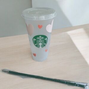 Heart Starbucks cold cup